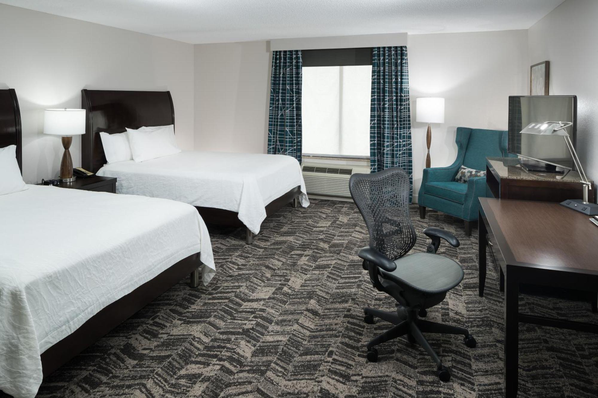 Hilton Garden Inn Dothan Bagian luar foto